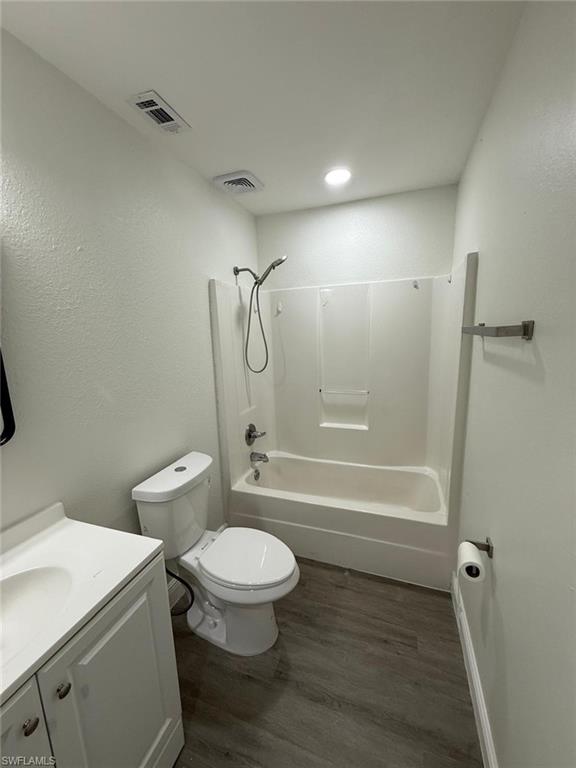 5248 Confederate DR photo 20