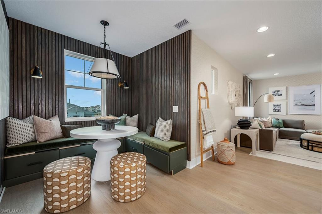 Loft-Pictures are of Model Home for representational purposes only.