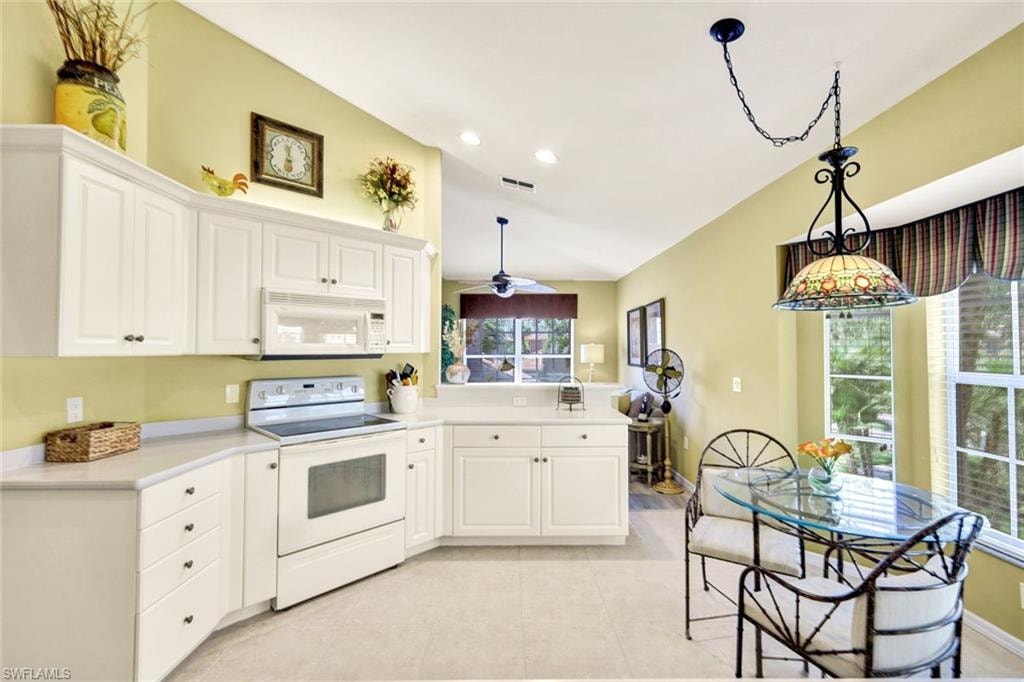 20101 Seagrove ST 705 photo 9