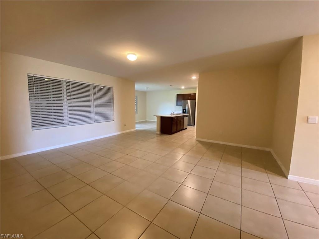 111 NW 9th ST