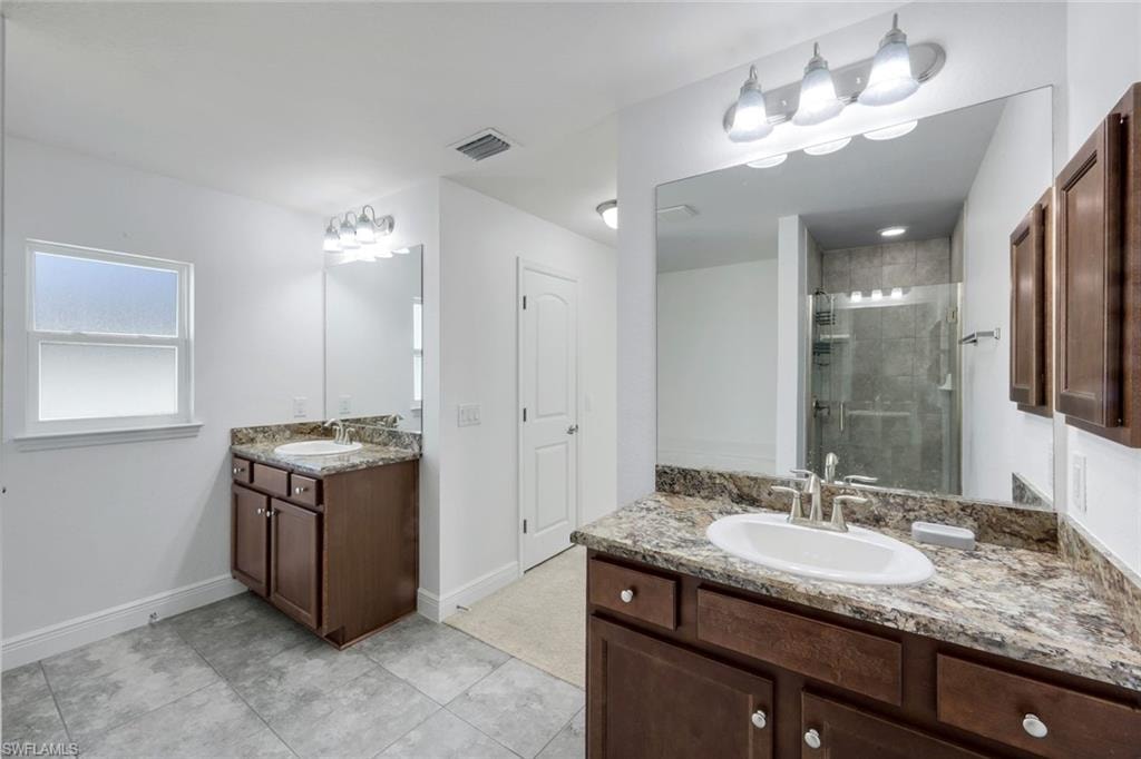 Dual Sinks