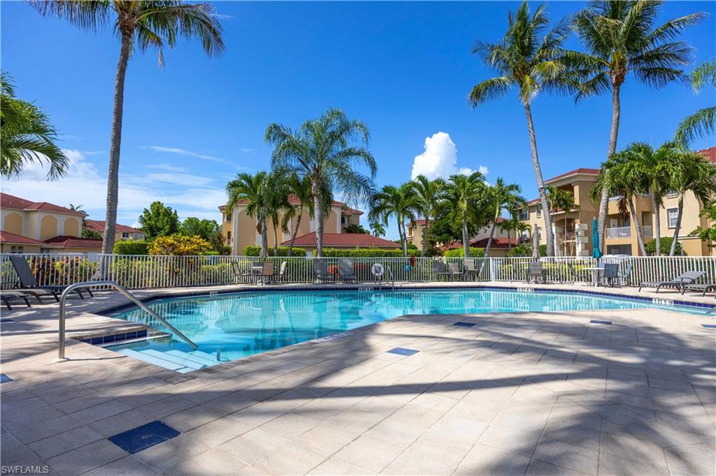 1524 SW 50th ST 204