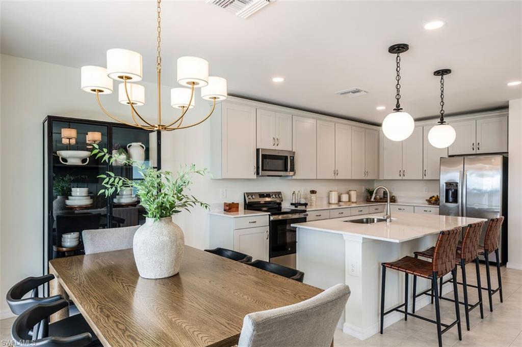 Dining-Pictures are of Model Home for representational purposes only.