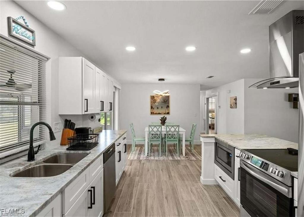 223 SE 45th ST