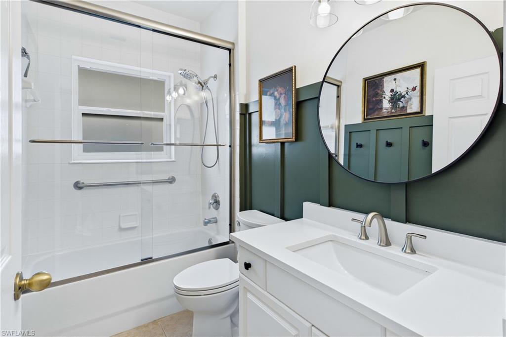 2658 SW 31st LN photo 17