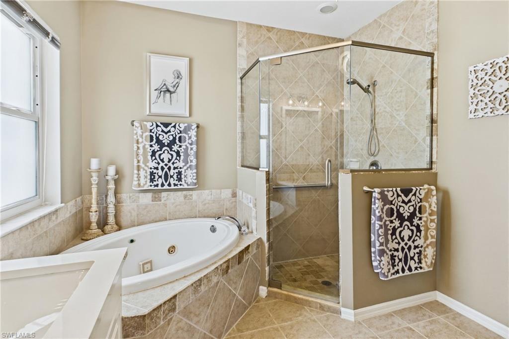 2658 SW 31st LN photo 14