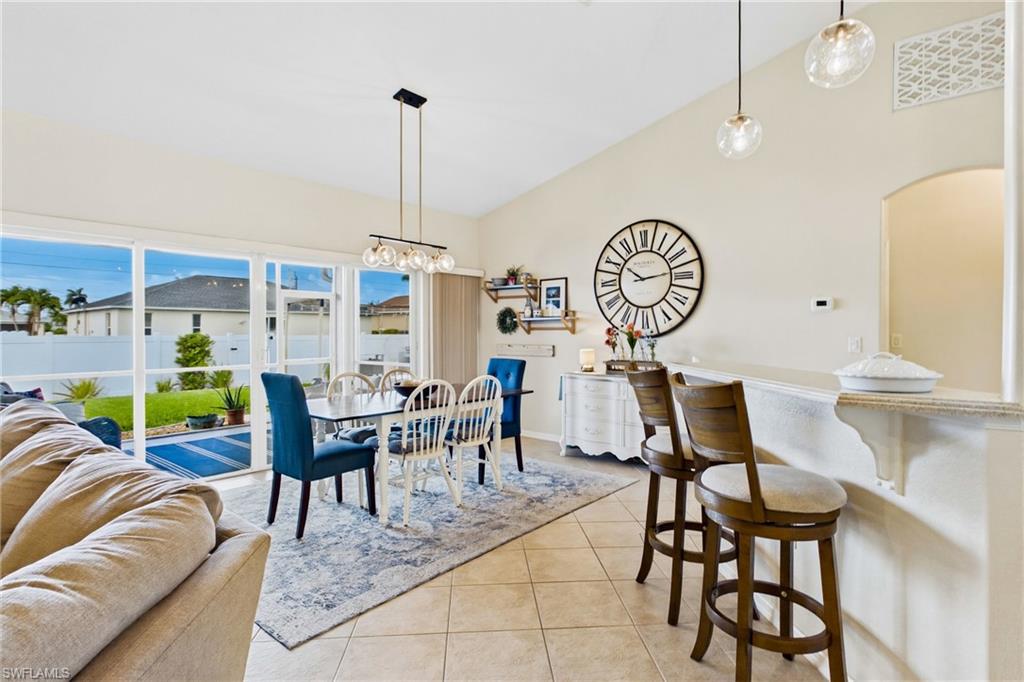 2658 SW 31st LN photo 8