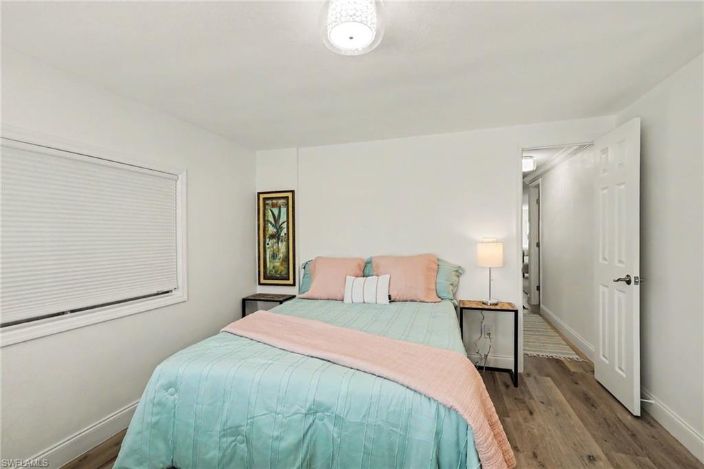 11181 Azalea LN photo 16