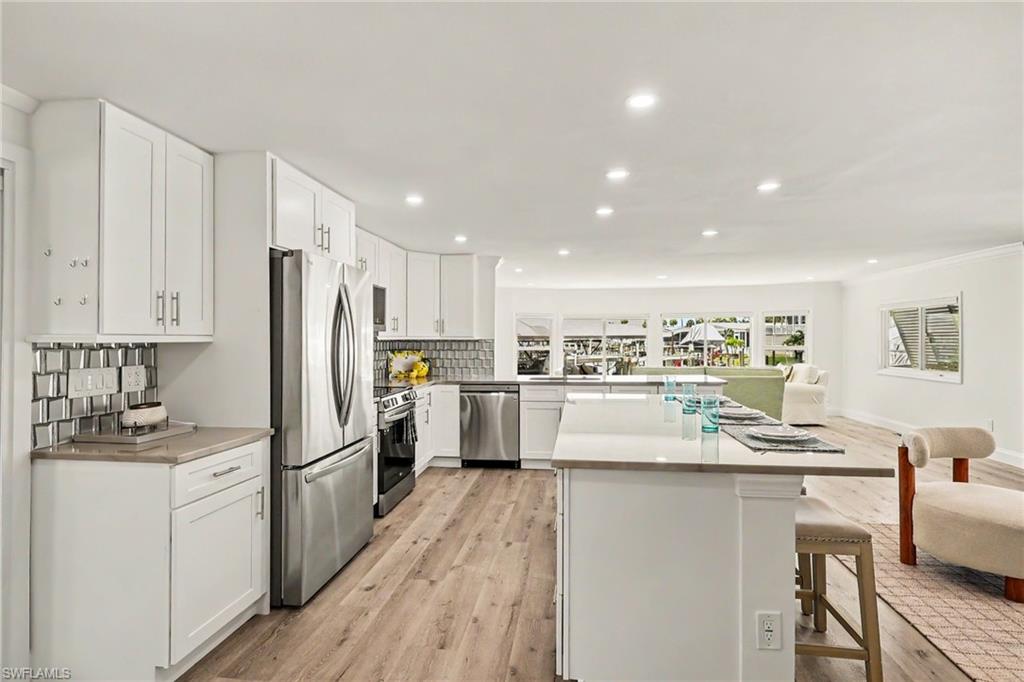 11181 Azalea LN photo 15