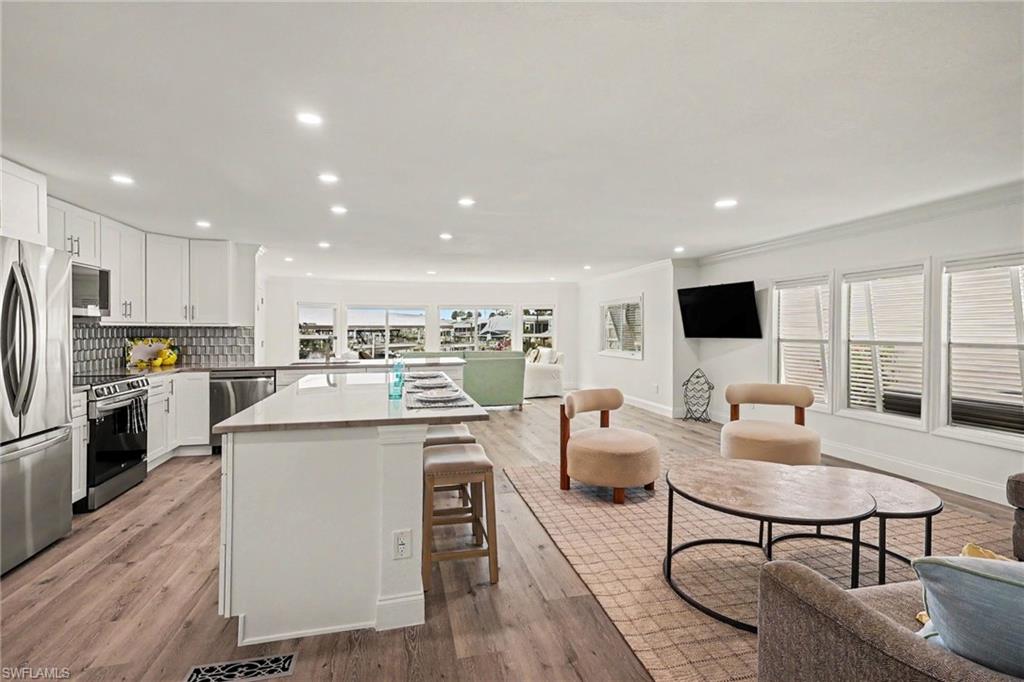 11181 Azalea LN photo 10