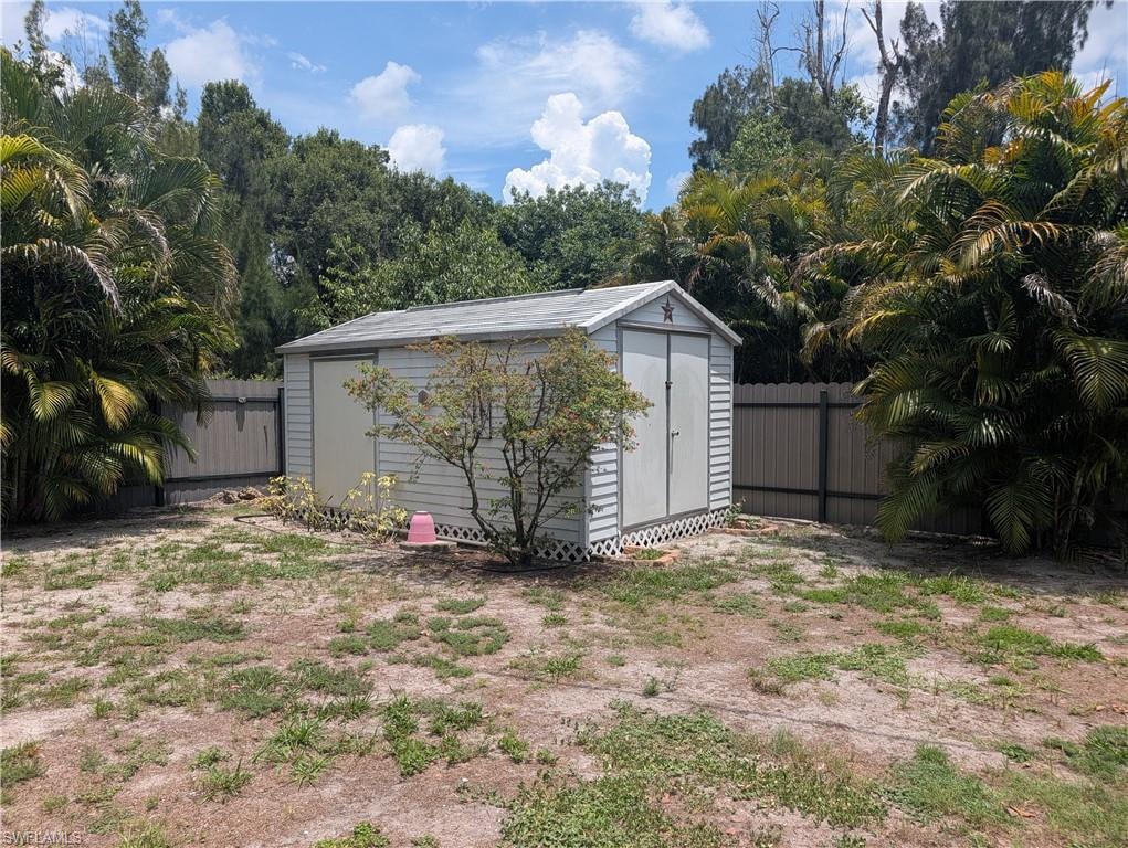 2324 Caladium RD photo 46