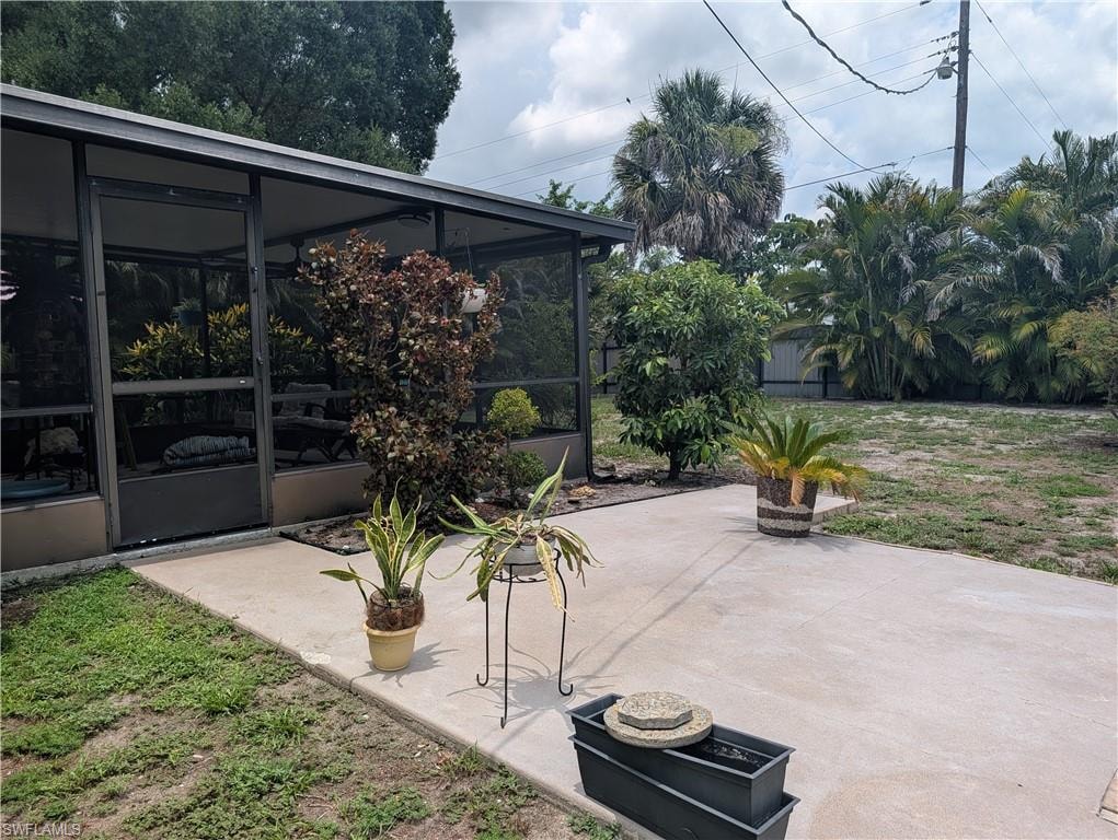 2324 Caladium RD photo 43