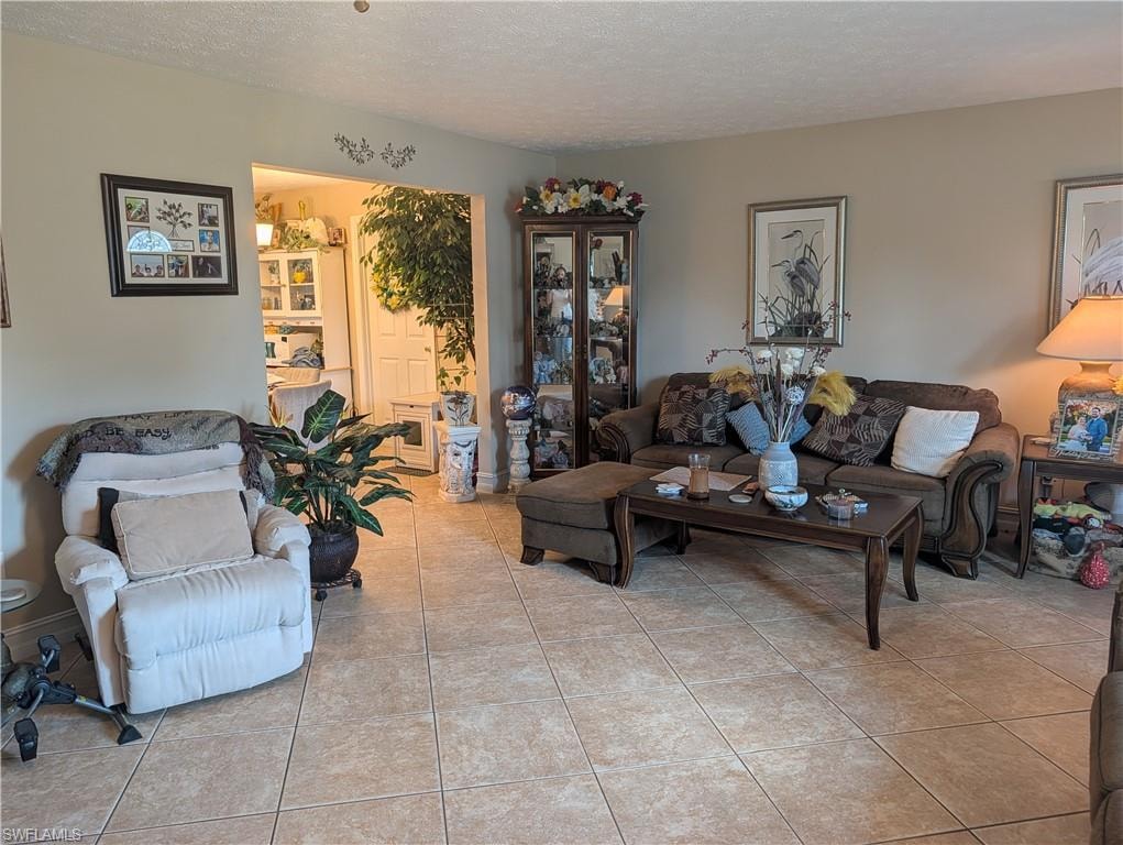 2324 Caladium RD