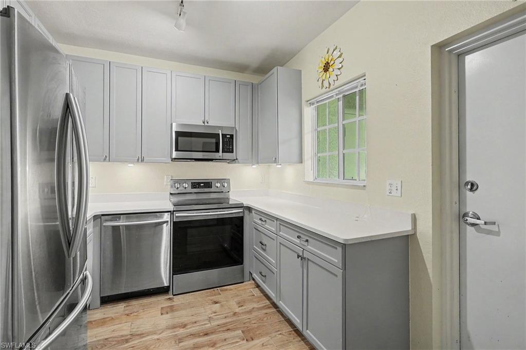 8416 Bernwood Cove LOOP 1607 photo 12