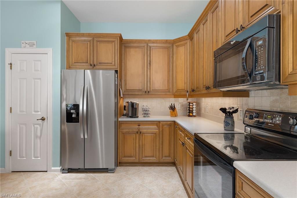 8872 King Henry CT photo 7