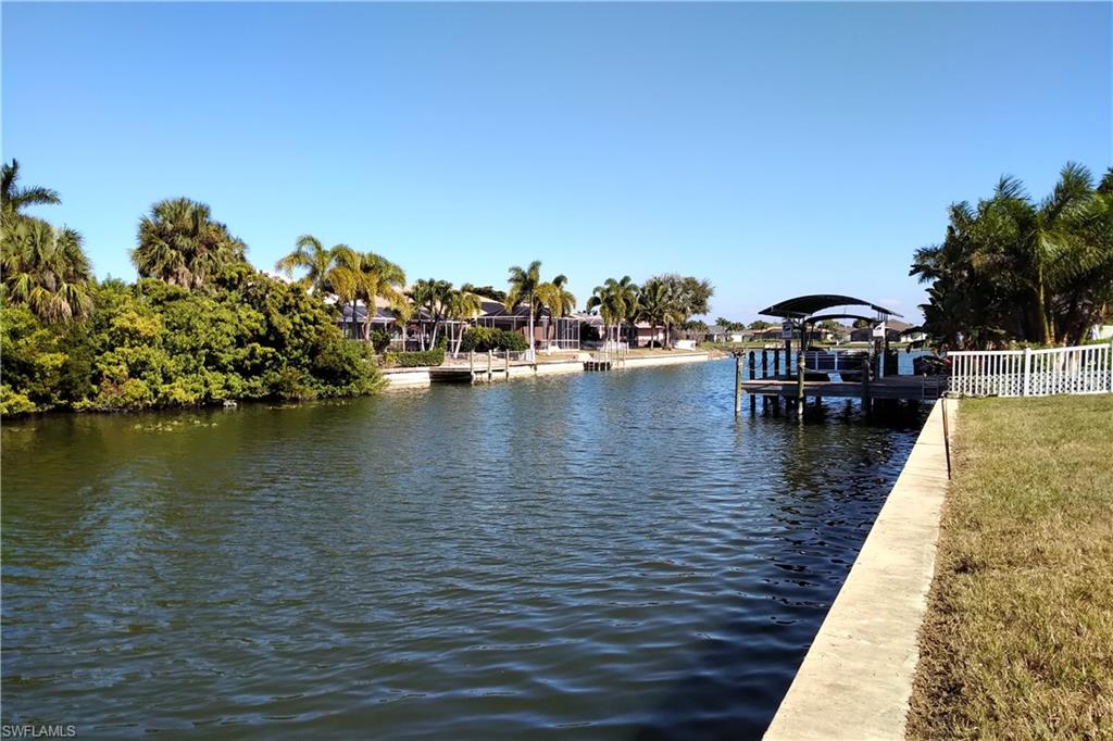 East Intersecting Canal View,