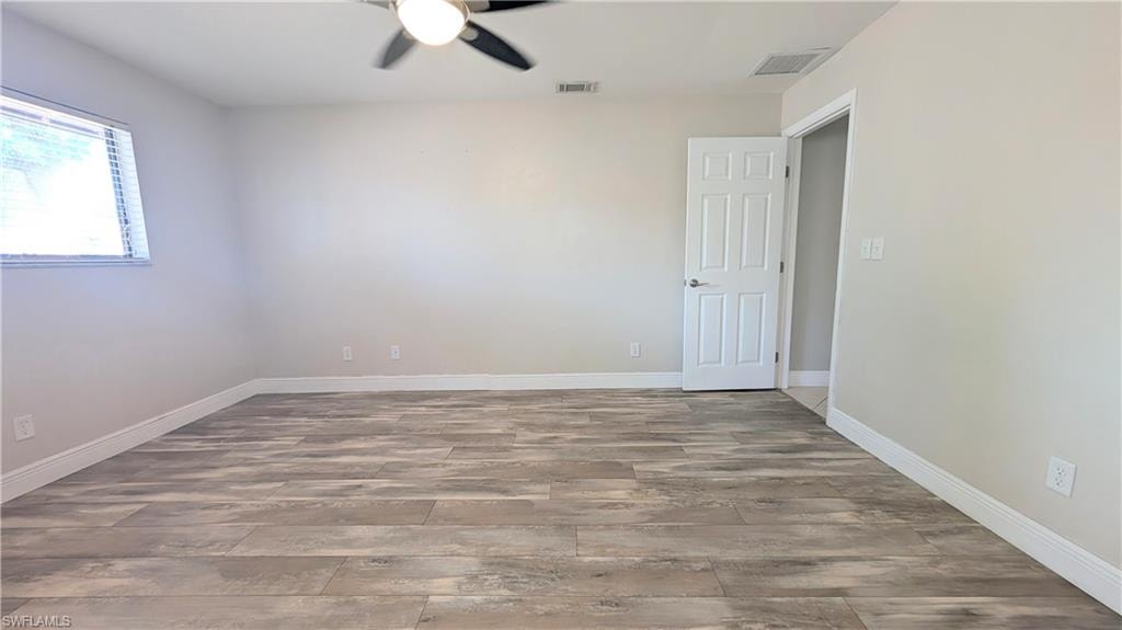 13147 Hampshire CT photo 16