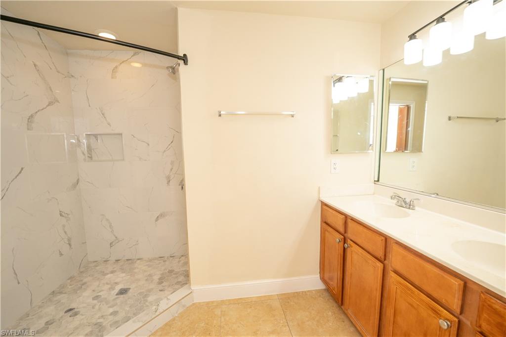 325/327 SE 23rd AVE photo 10
