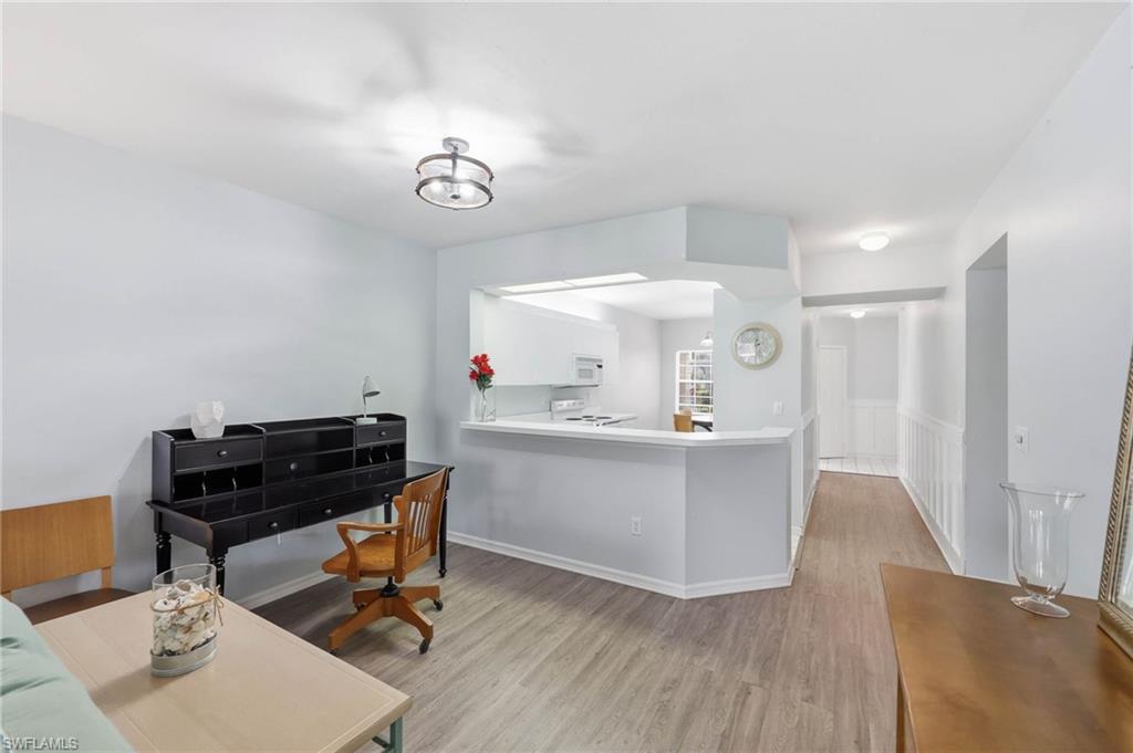 7577 Silver Trumpet LN 103 photo 7