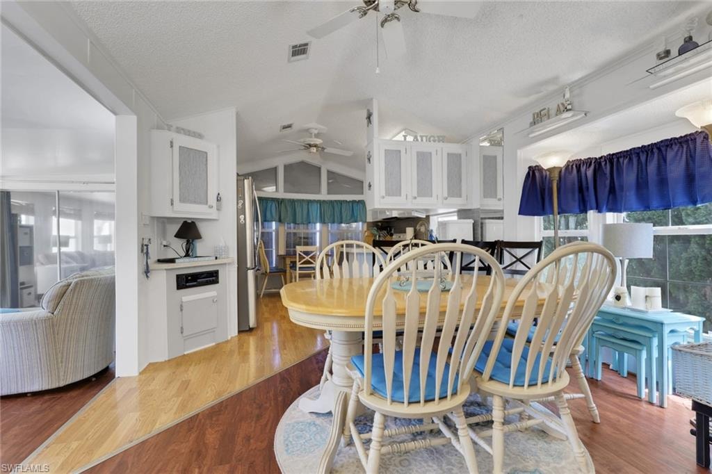 386 Leopard LN 386 photo 7