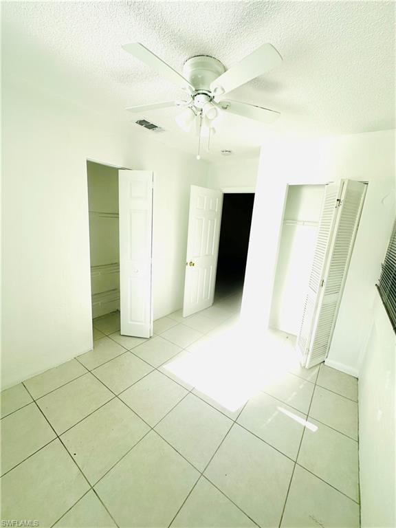 1215 Alhambra CIR B photo 10