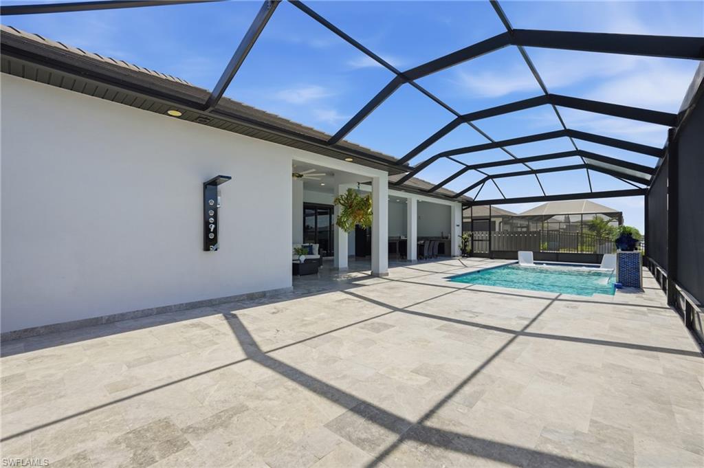 18 NE 6th ST photo 30