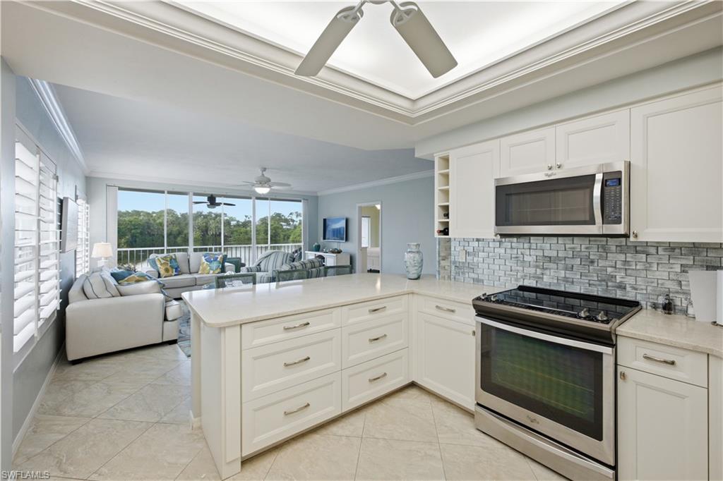 26901 Wedgewood DR 101 photo 9