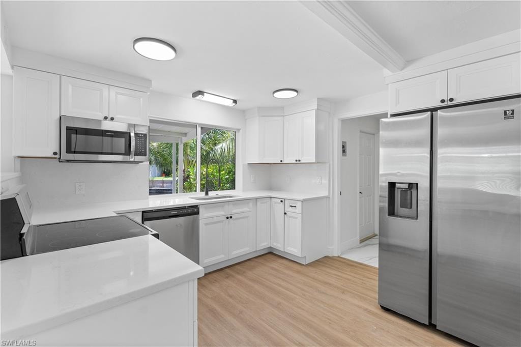 66 River CT photo 11
