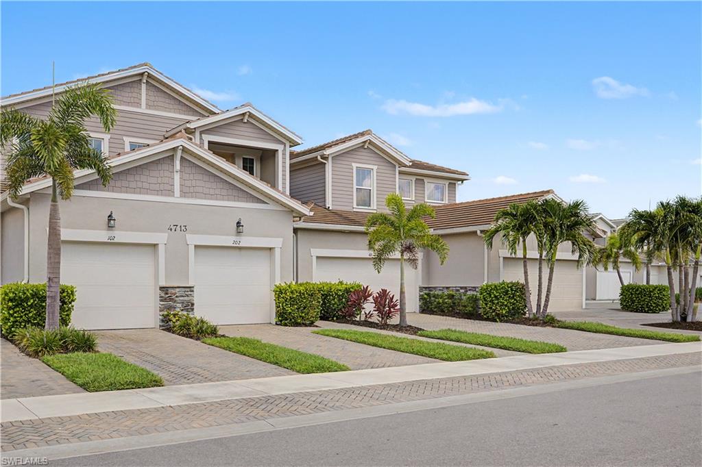 4713 Arboretum CIR 202