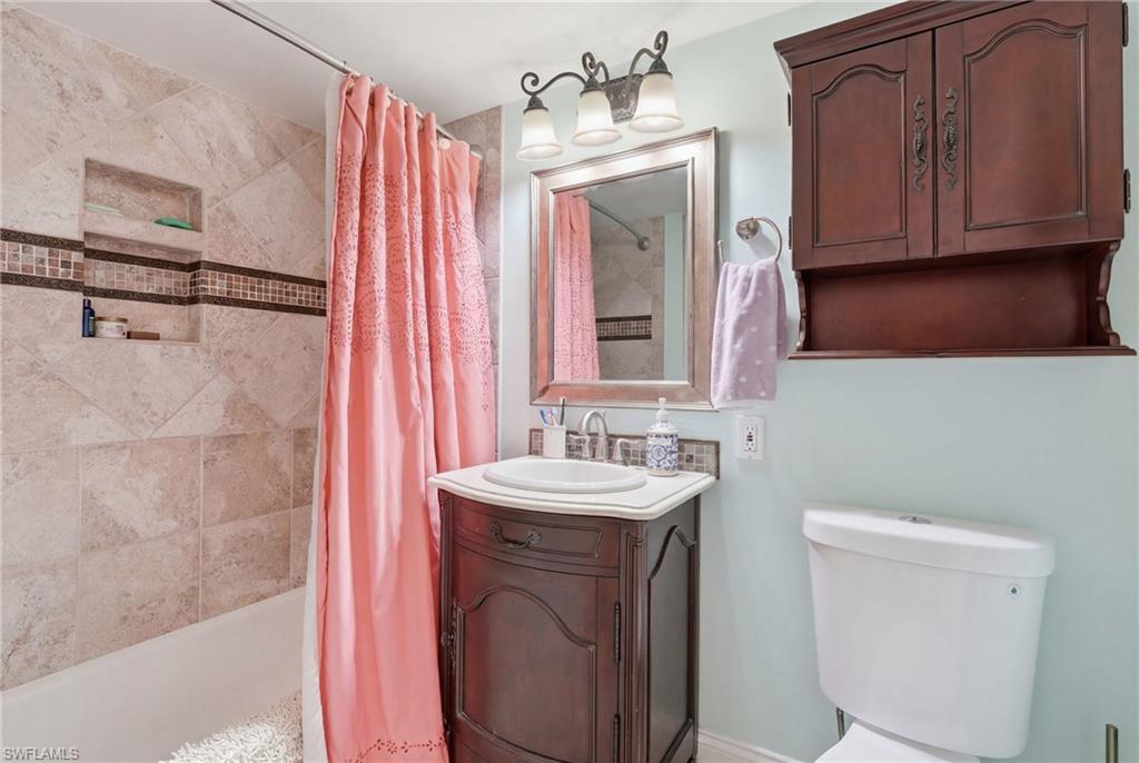 1065 Gulf Shore BLVD N 108 photo 36