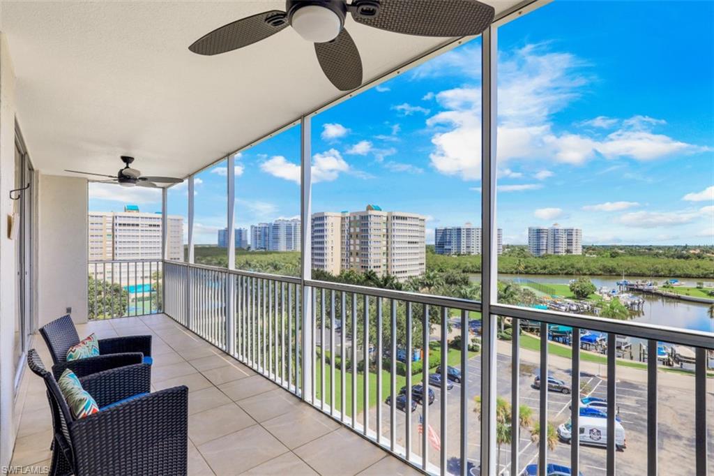 Balcony overlooking Bluebill Area