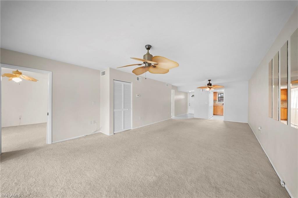 195 Cypress WAY E 8 photo 10