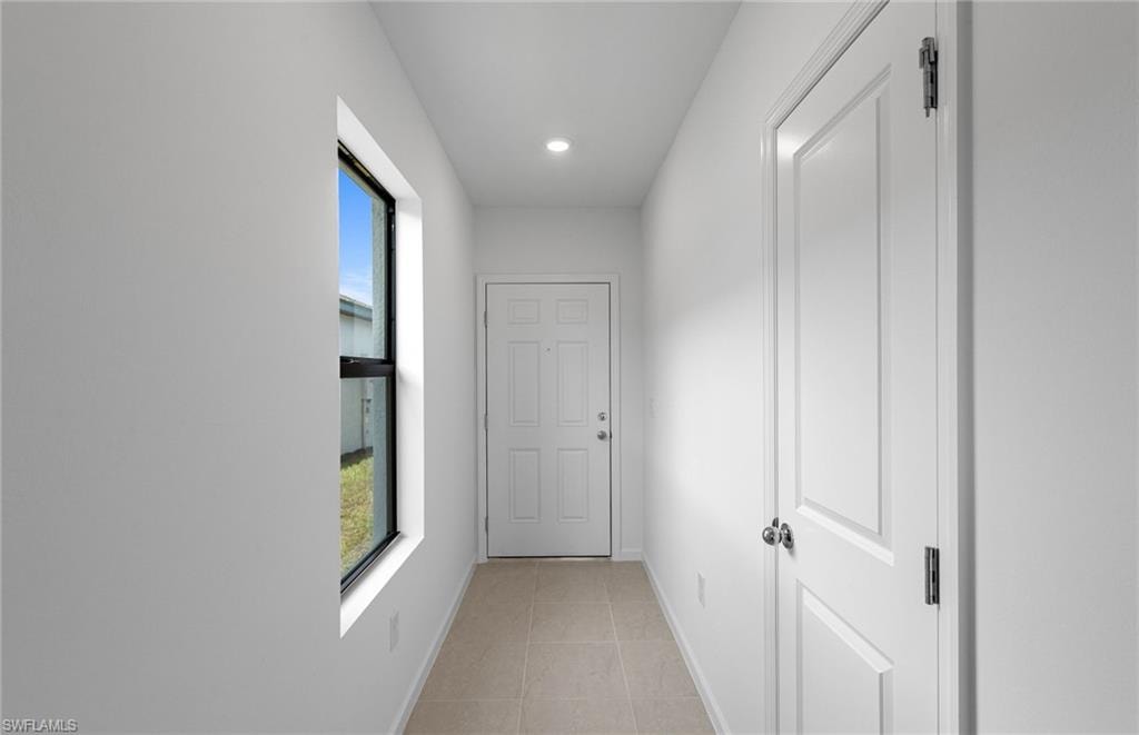 Photos are of similar Daniel floorplan. Homes may vary.
