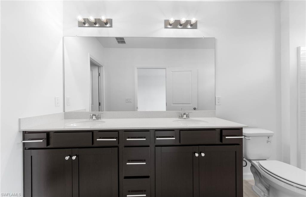 Photos are of similar Daniel floorplan. Homes may vary.