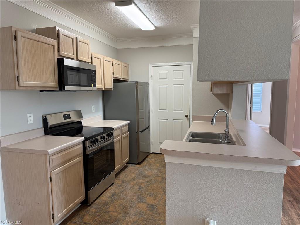 11540 Villa Grand 1212