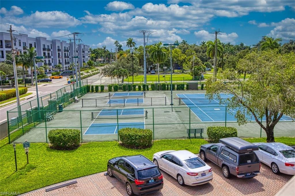 View of tennis courts and pickleball courts