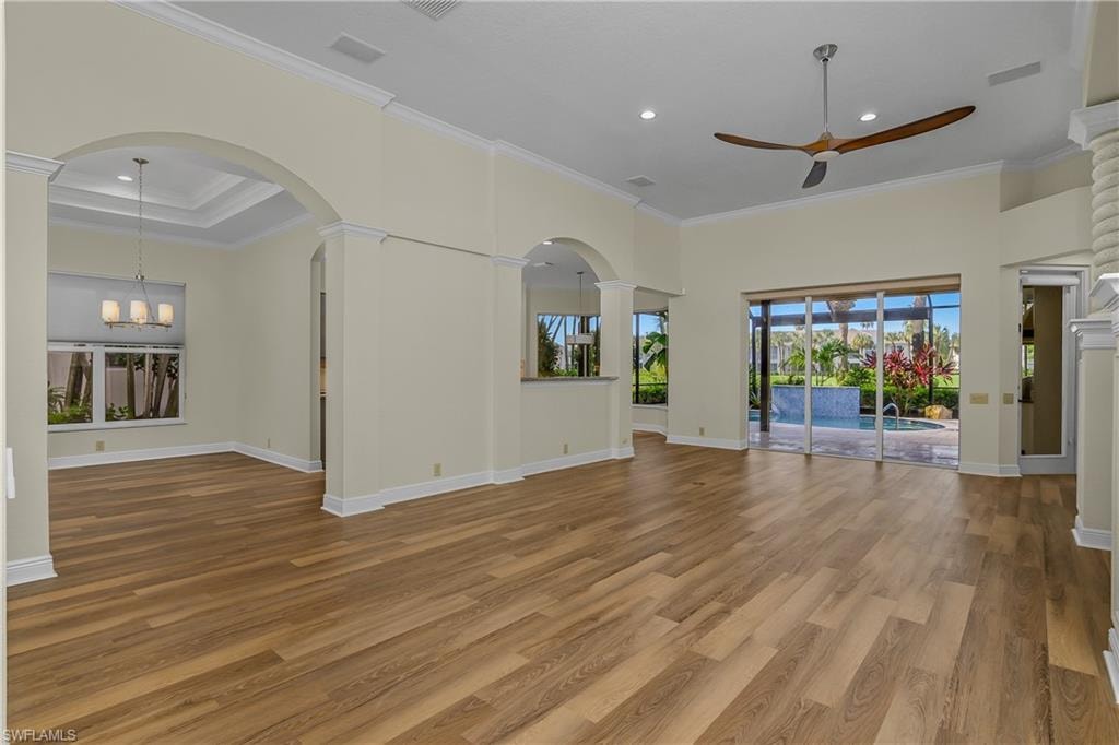 23331 Foxberry LN photo 9