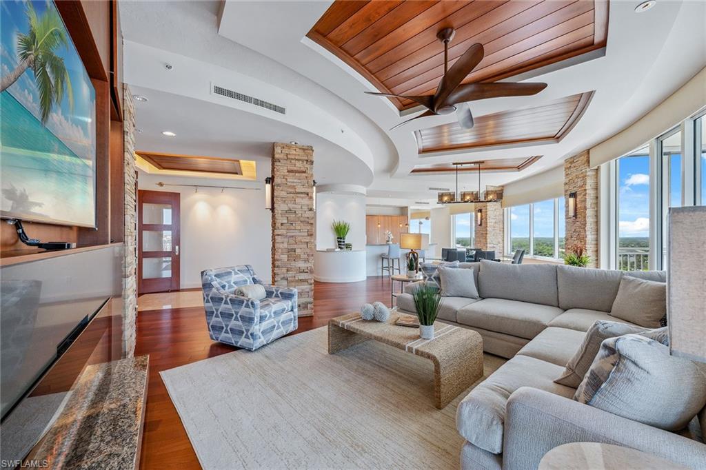 13675 Vanderbilt DR 1105