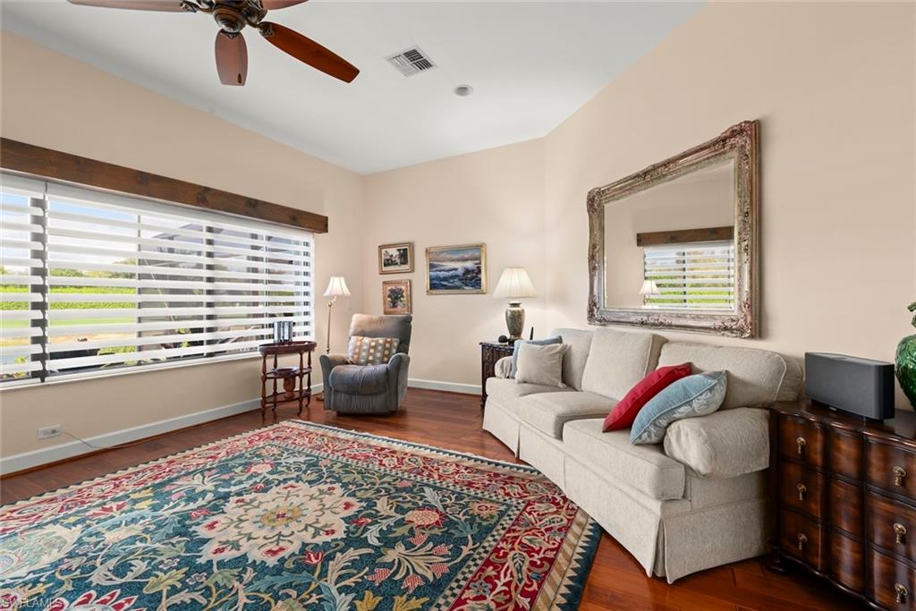8301 Glenfinnan CIR photo 9