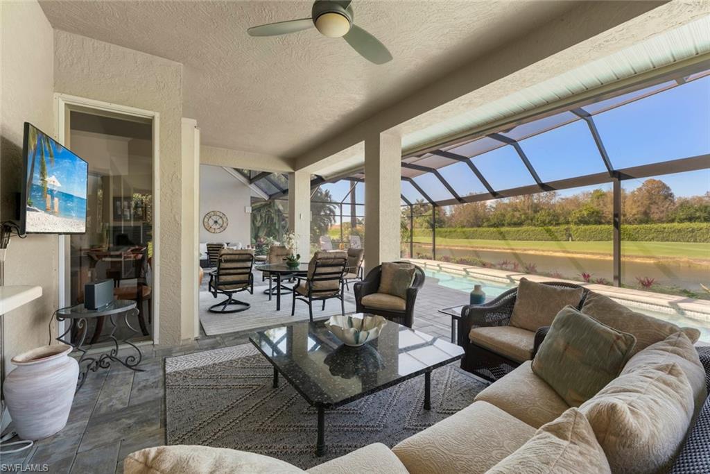 8301 Glenfinnan CIR photo 24