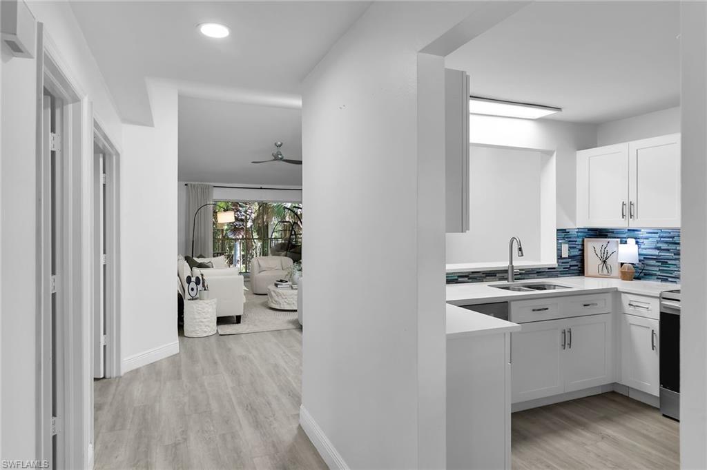 653 Squire CIR 201