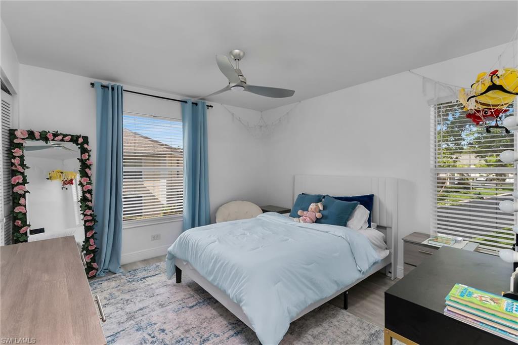 653 Squire CIR 201 photo 17