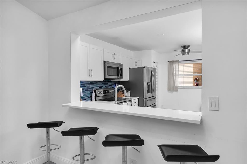 653 Squire CIR 201 photo 7
