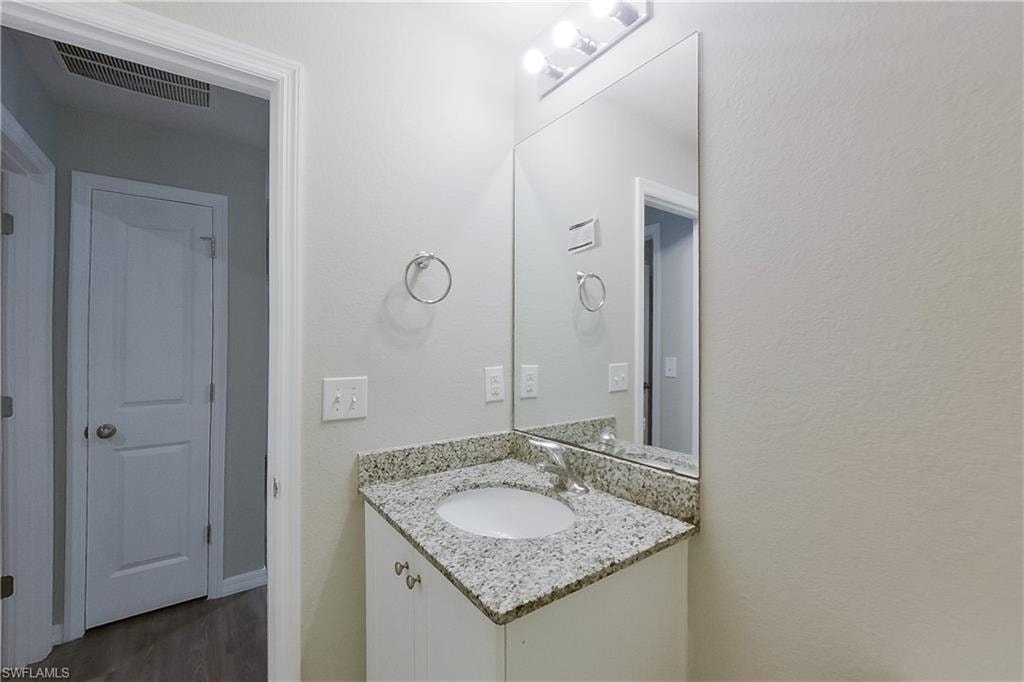 18310 Gibraltar LN photo 6