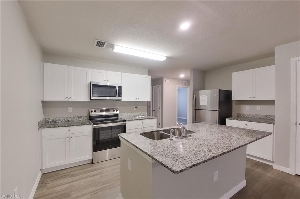 18310 Gibraltar LN photo 9