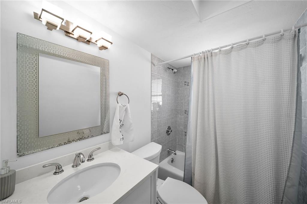 1220 SW 54th LN photo 13
