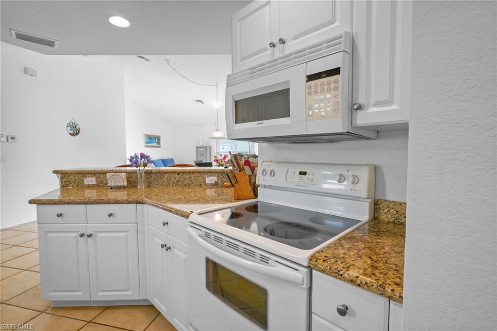 2 Greens CIR photo 16