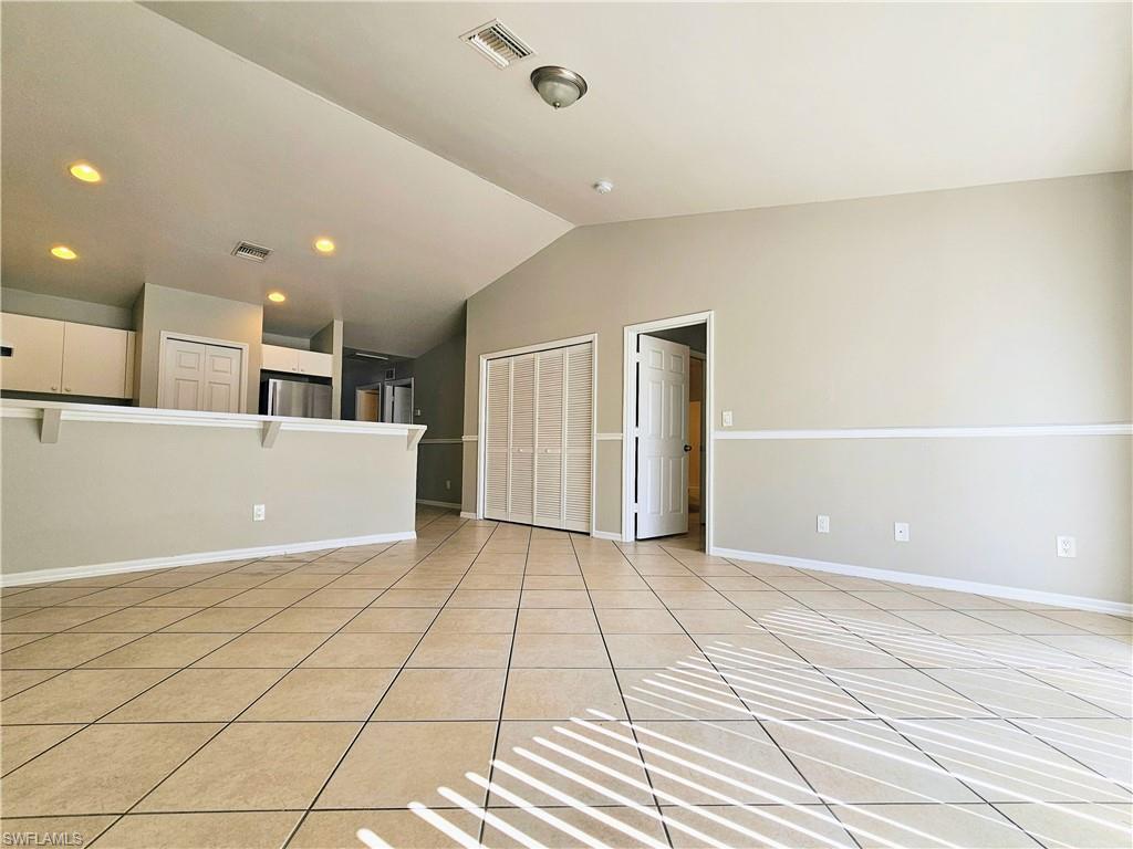 230 Hightower AVE S photo 13