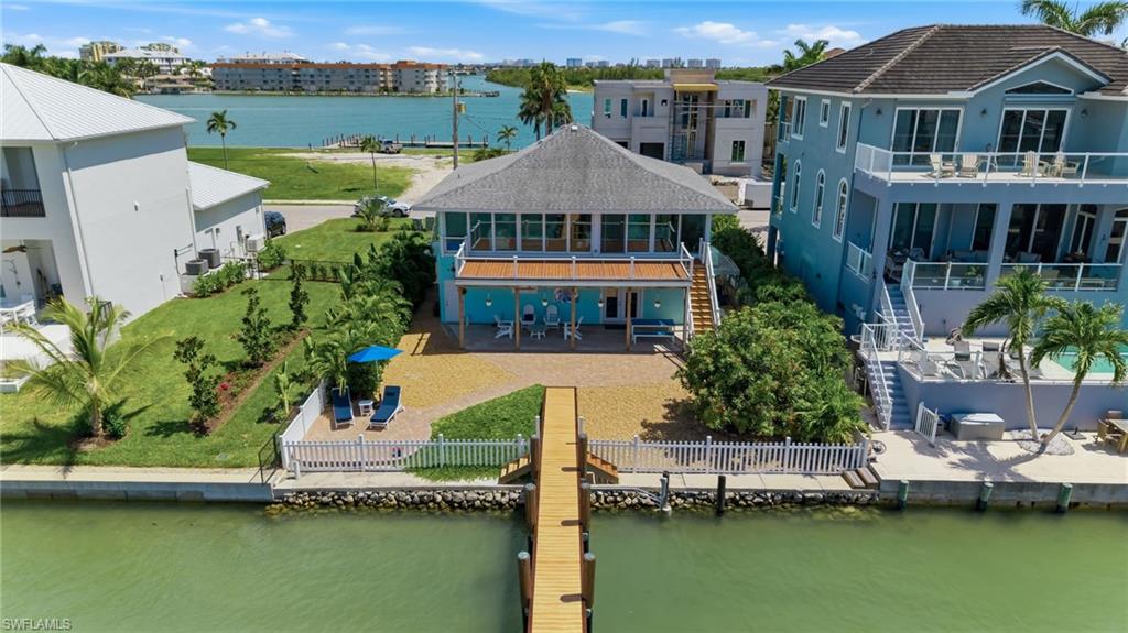 Extra space between neighboring house