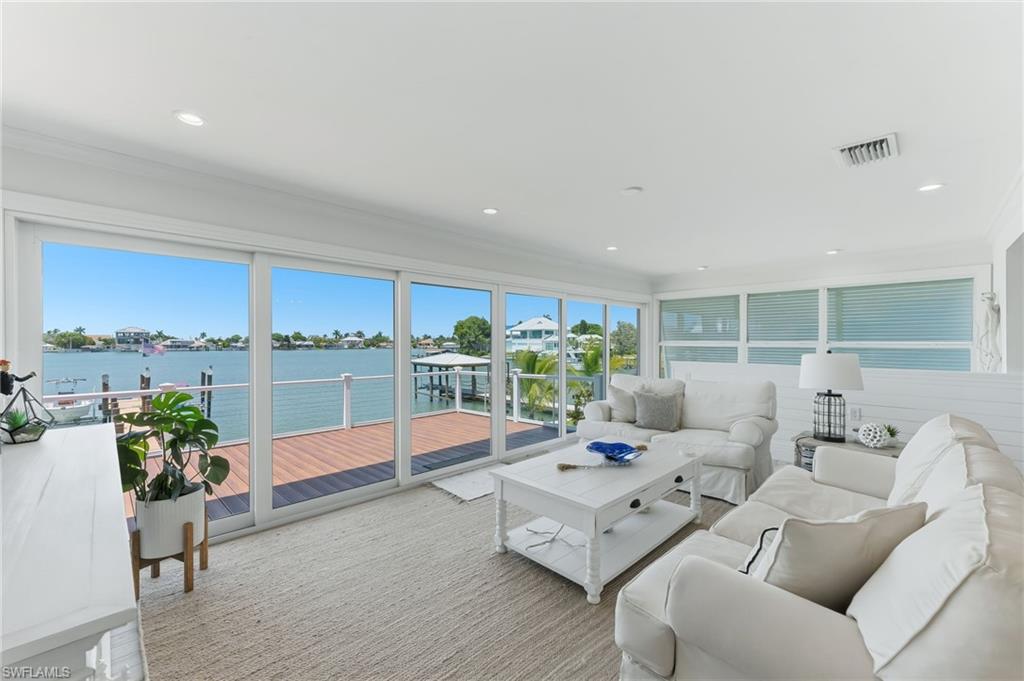 23 Pelican ST photo 19
